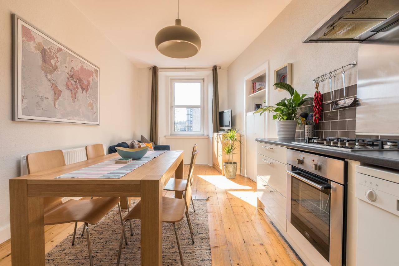 Lovely Central Edinburgh Apartment Bagian luar foto